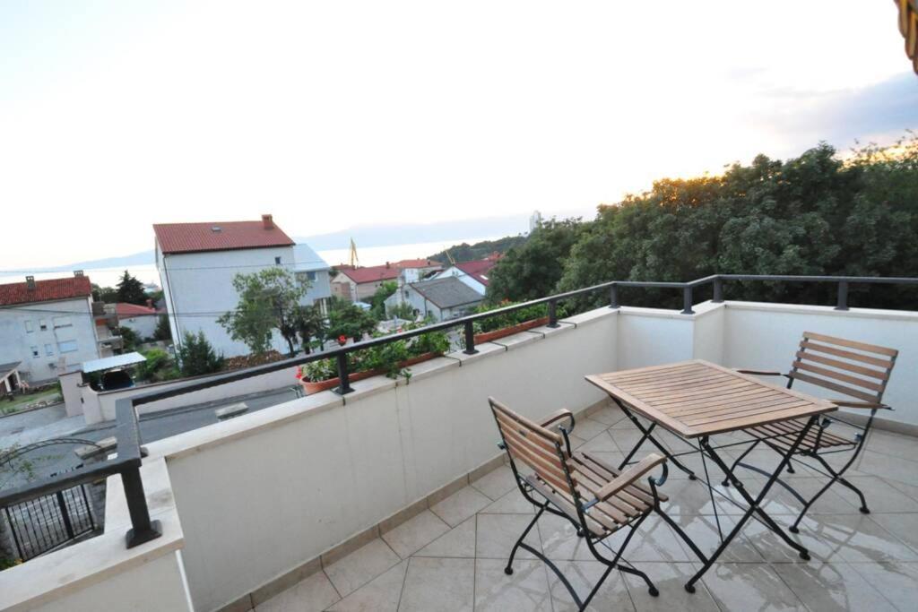 Appartement Lux apartman LEO à Kostrena Extérieur photo